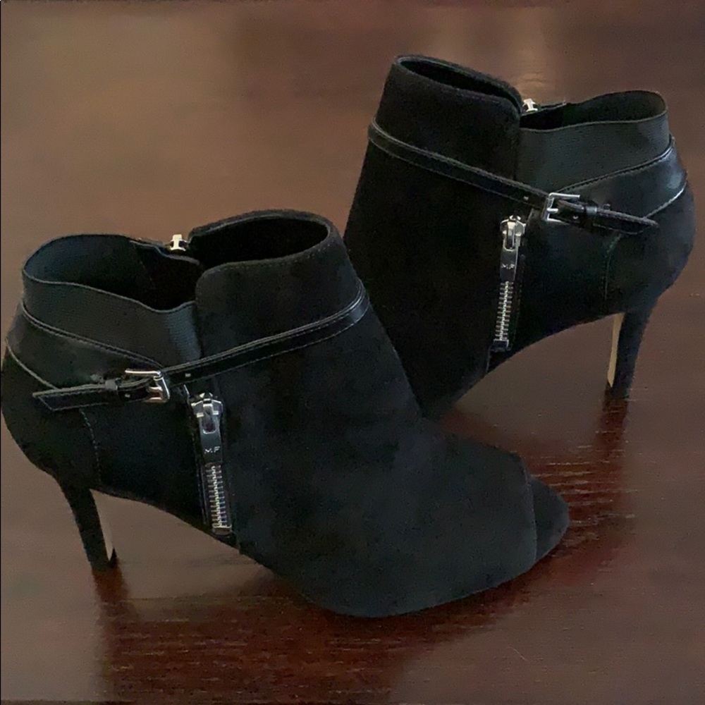 NEW Marc Fisher Savory Open Toed Bootie w box - Picture 4 of 8